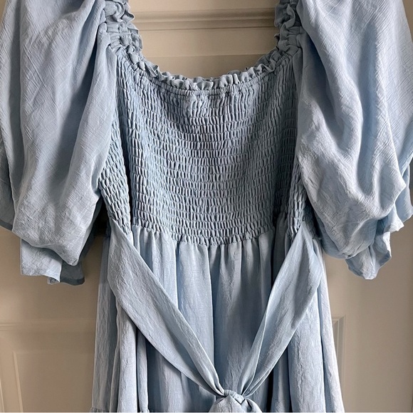 Blue dress - Picture 3 of 4